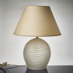 610198 Table lamp